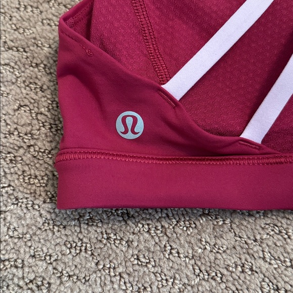 Lululemon two-toned sports bra - Picture 3 of 4